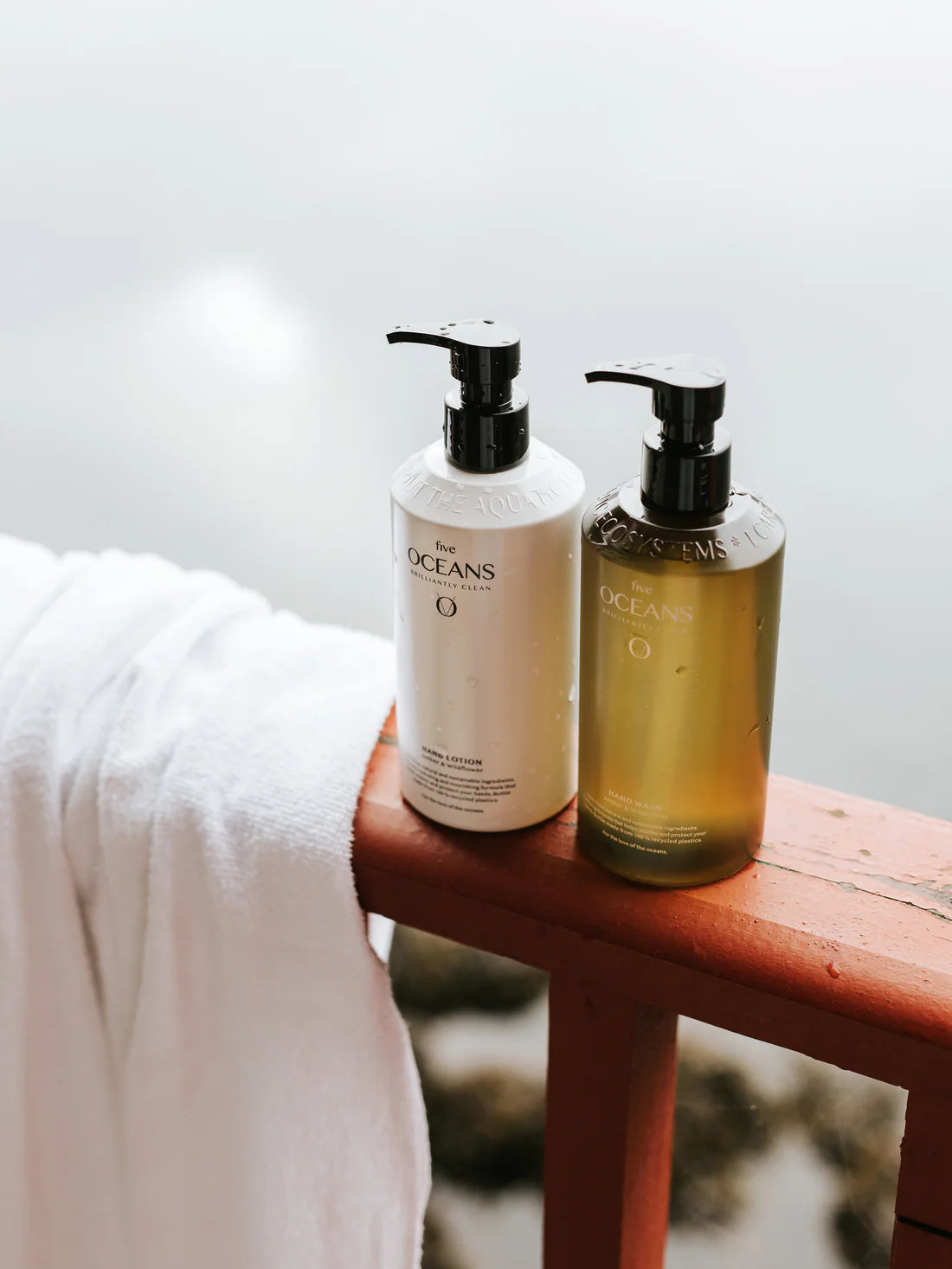 Five Oceans Perfect Hands Duo