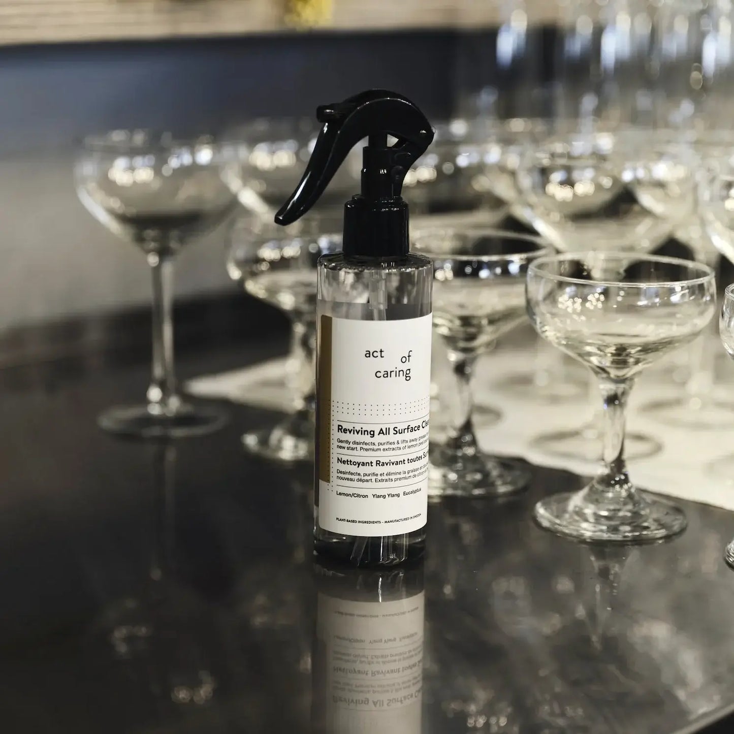 Act Of Caring Καθαριστικό Επιφανειών 200ml