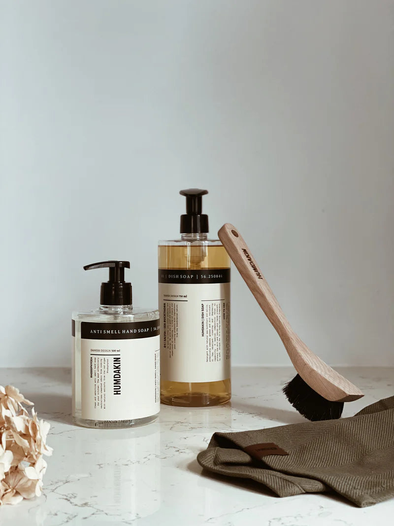 Both types are made sustainably and you can choose which brush is right for you.