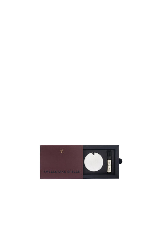 Product packaging with a white disc and black border on a white background