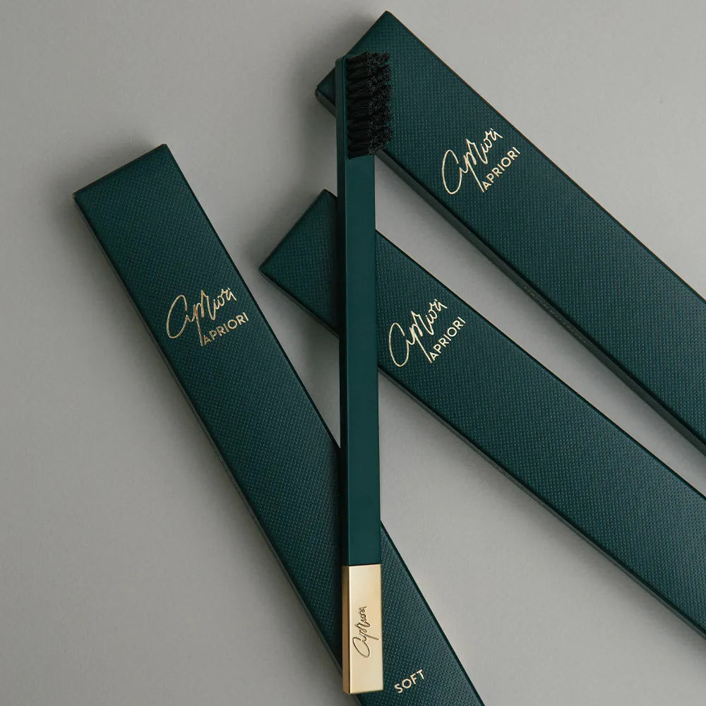 Apriori toothbrush british racing green.