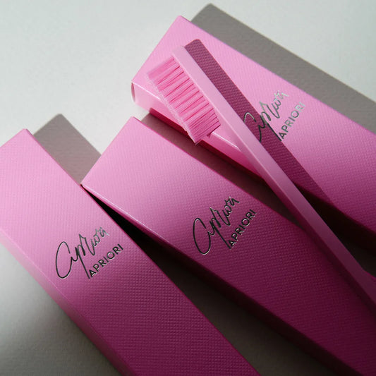 Pink silver toothbrush by apriori.