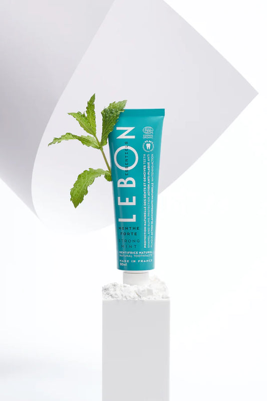 Lebon strong mint toothpaste.