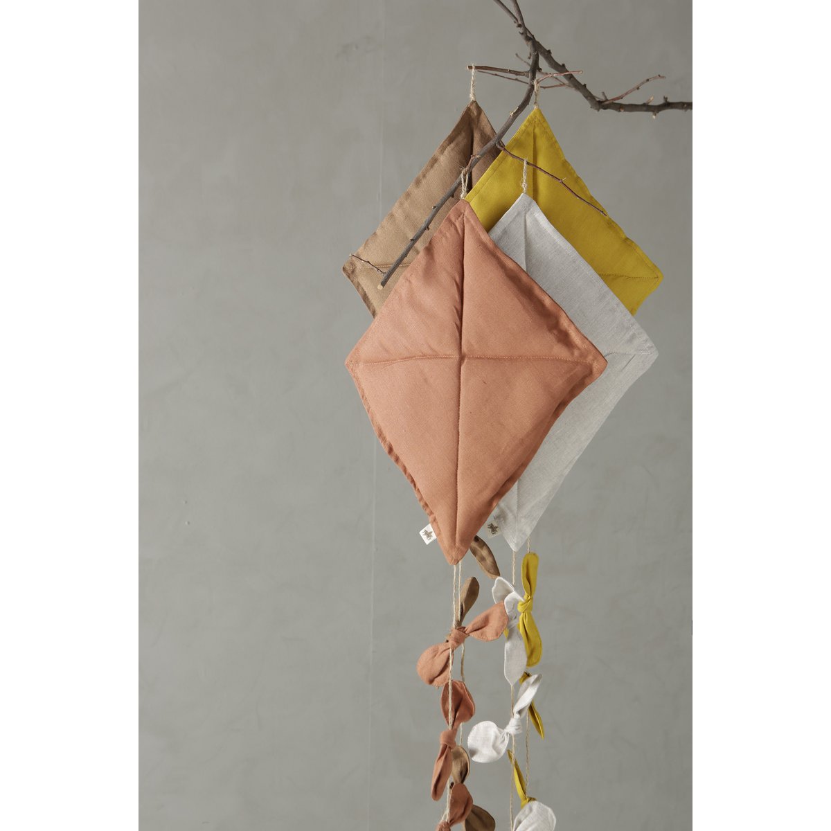 2 Stories Kite Διακοσμητικό Τοίχου - Ύφασμα