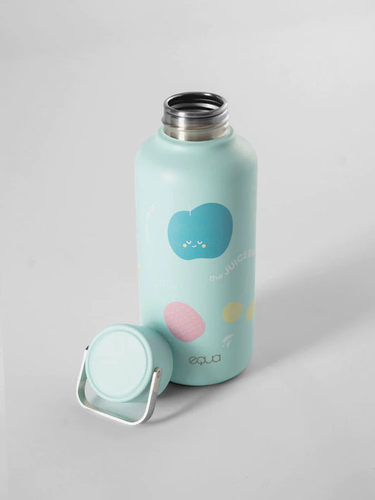 The limited edition Juicy Bar water bottle fits perfectly into every school backpack.