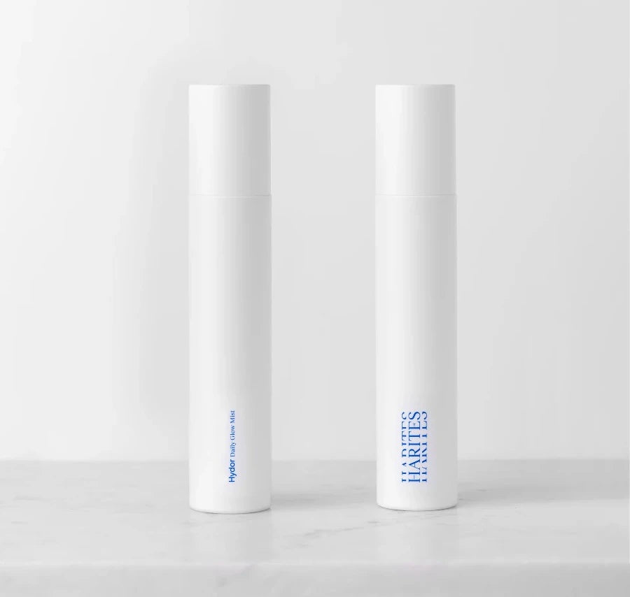 The Hydor mist is a refreshing water that turns into a cloud of tiny particles.