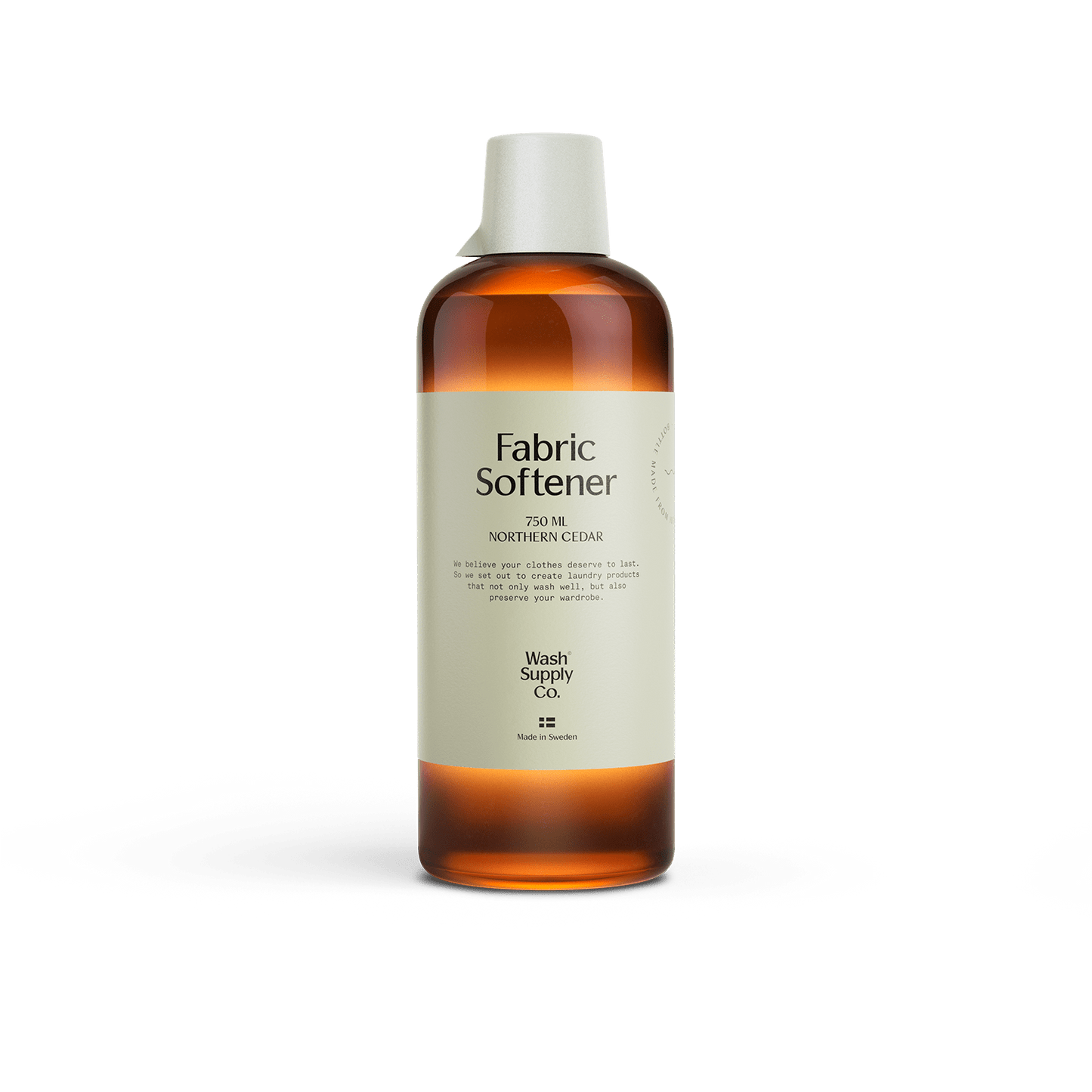 Wash supply a delicate fabric softener with a light scent of cedarwood and bergamot, that reduces wrinkles and static, and makes your clothes soft and easy to iron. 
