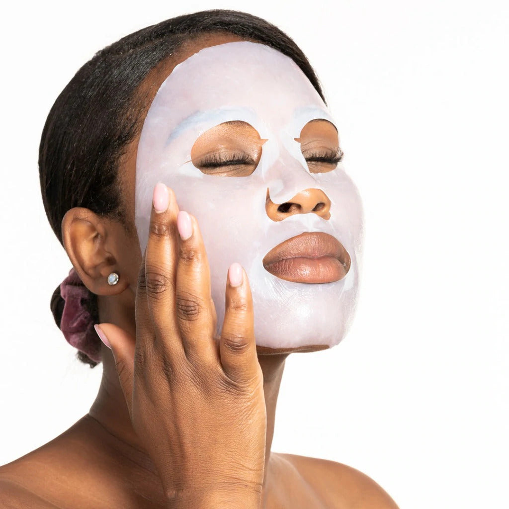 STARSKIN® Red Carpet Ready™ is a Bio-Cellulose Hydrating Face Mask that intensely hydrates for visibly smoother, rejuvenated skin.