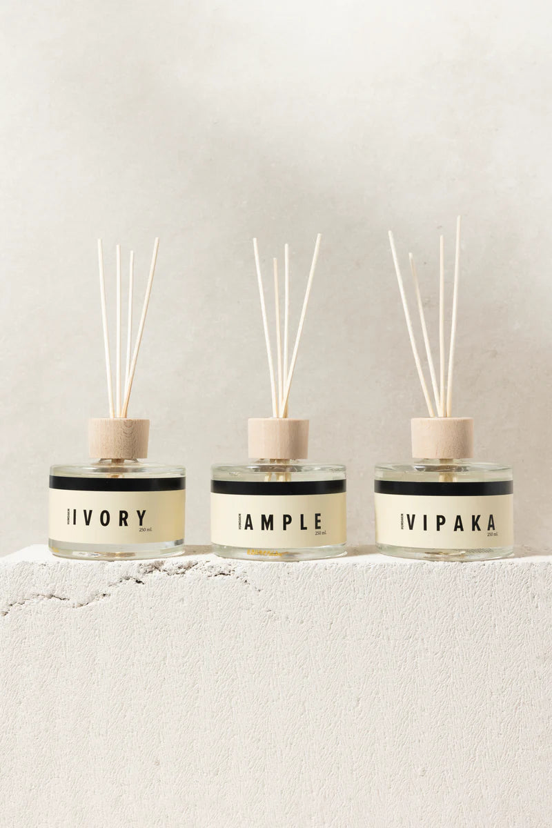 Humdakin's fragrance sticks diffuse a delicate scent that feels fresh, mild and spring-like. 