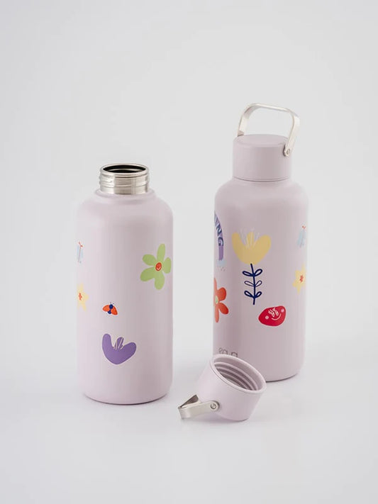 Equa flw pwr bottle. Lightweight, sturdy and practical to carry.